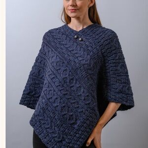 Aran Sweater Market Poncho (one size)